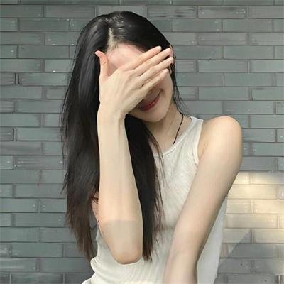 肤之欲出海报