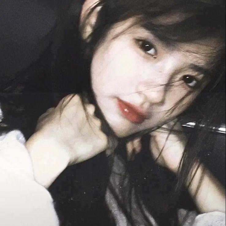少女的心声海报